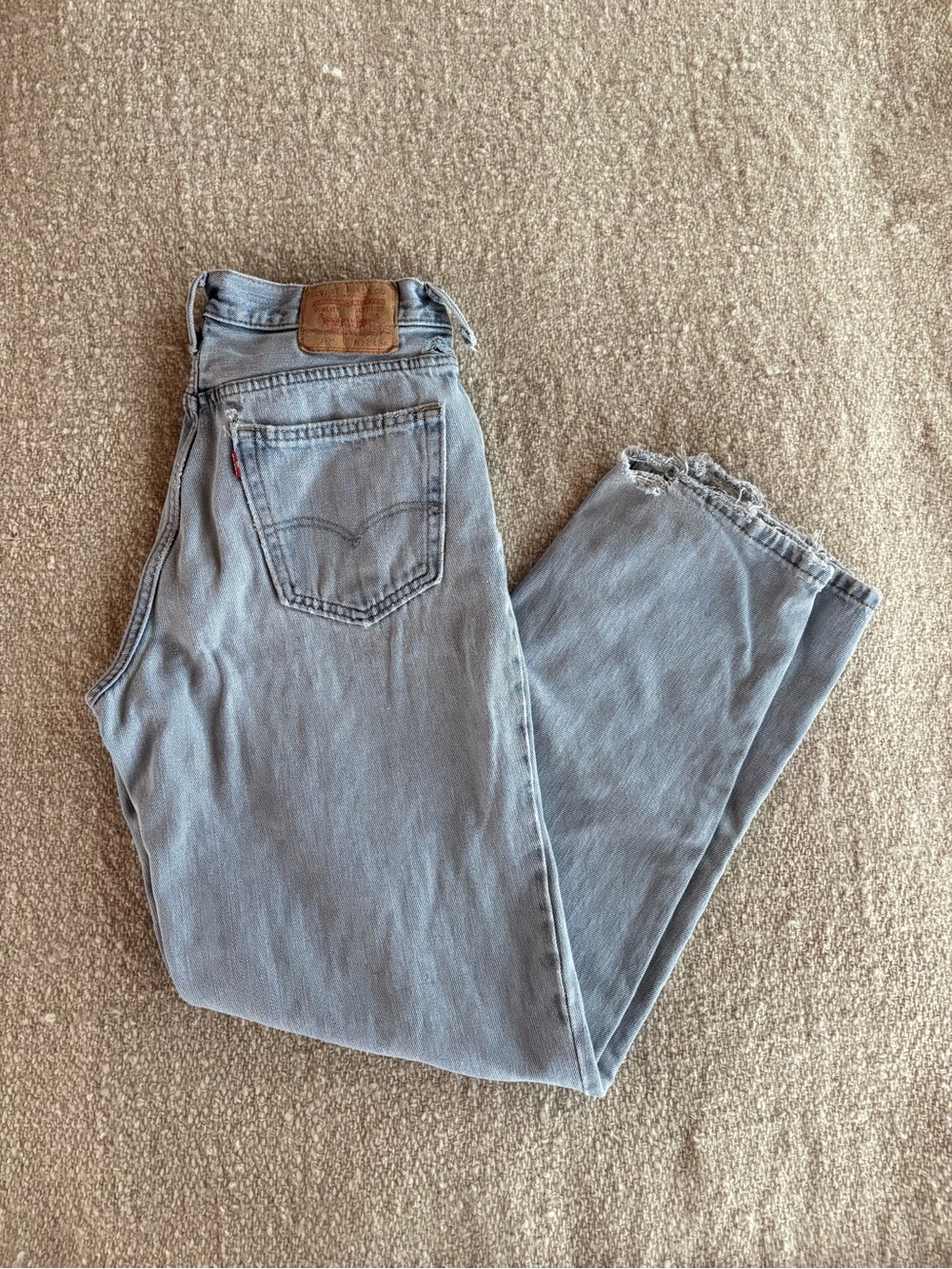 Vintage Distressed Levi’s 560 Jeans